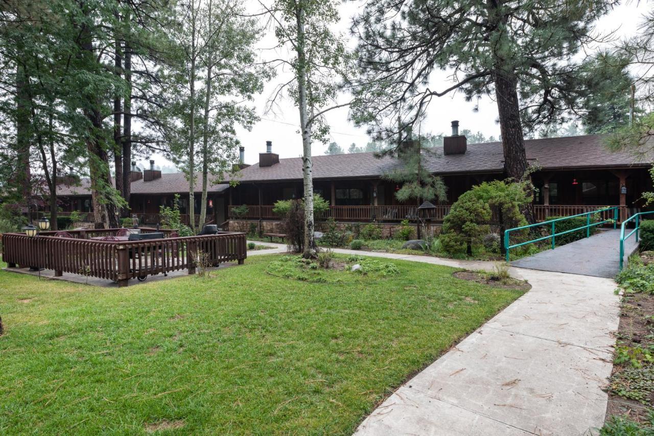 Shadow Mountain Lodge And Cabins Руідозо Екстер'єр фото